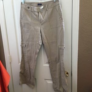 FINAL MARKDOWN Ladies mid rise cargo dockers 10